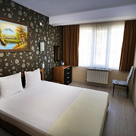 Apart Hotel Central Momcilgrad Exterior foto
