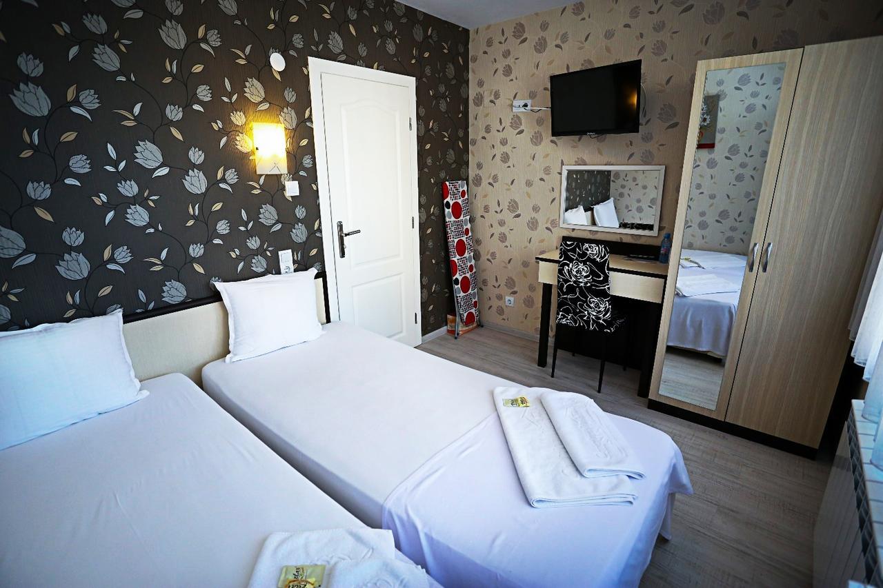 Apart Hotel Central Momcilgrad Exterior foto